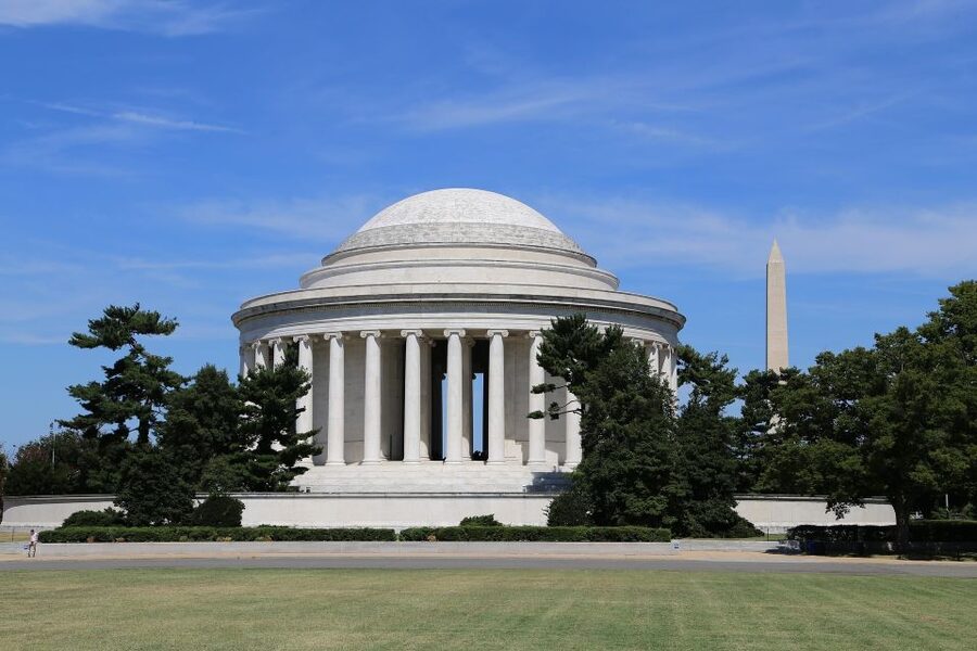 2 For 1! DC Highlights & Arlington Cemetery Tour Bundle - Guide quality and the human side of the tour