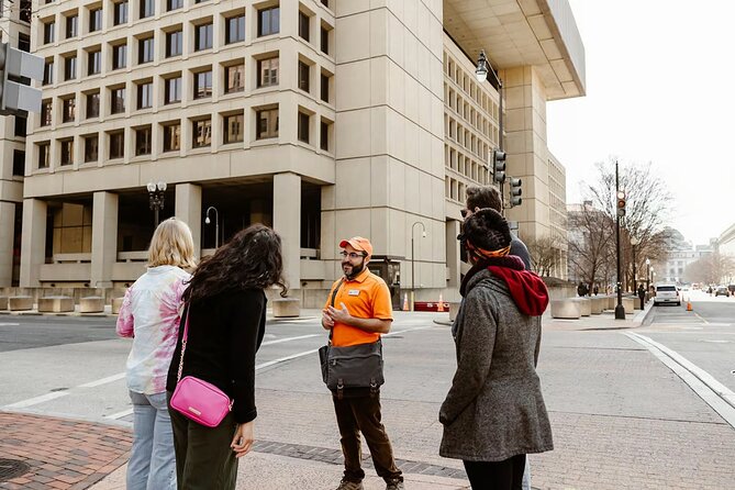 250th: National Archives & American History Museum Guided Tour - The National Museum of American History at 2 p.m.
