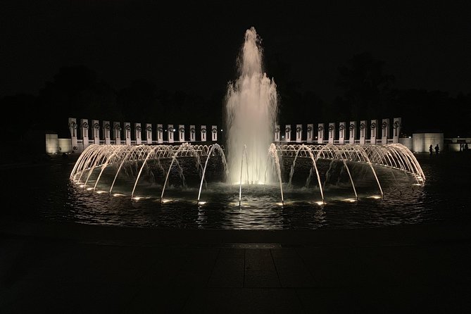 3-4 Hour Private DC Highlight Tour by Van - The guides can shape the whole experience
