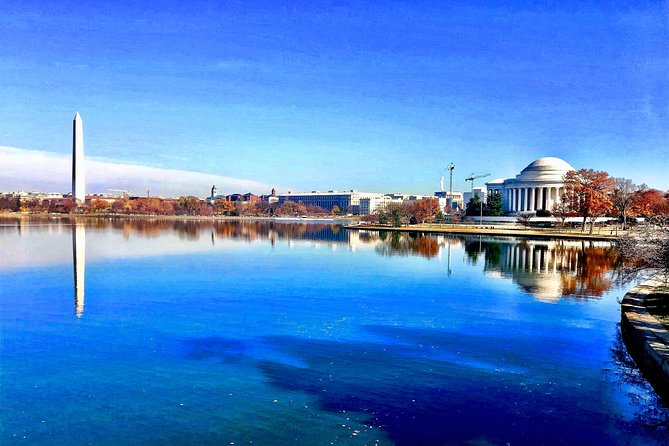 3-4 Hour Private DC Highlight Tour by Van - White House and Supreme Court