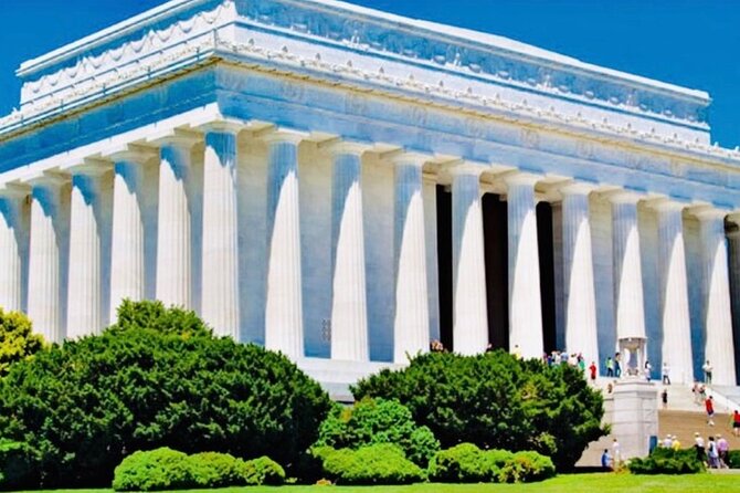 3 Hour Tour Of Washington, D.C. The Nucleus Of Democracy - The Capitol and the first branches of government