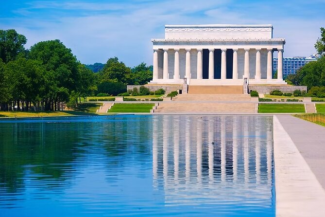4-Hr DC Monuments Small Group Sightseeing Guided Tour - World War II Memorial and Ford’s Theatre