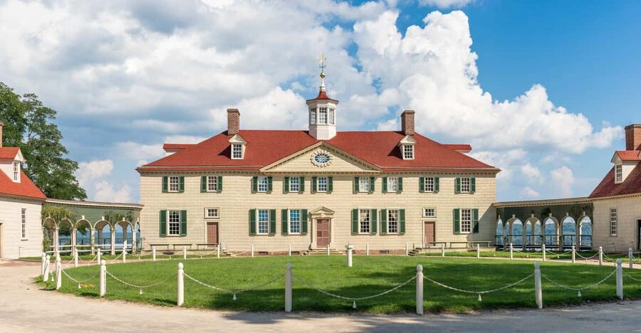 Alexandria & Mt Vernon Tour - Arriving at George Washington’s Mount Vernon