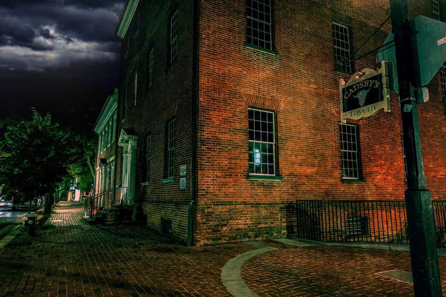 Alexandria: Phantoms of the Potomac Walking Tour - My call: book it for stories and setting