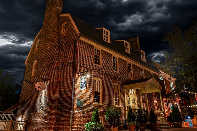 Annapolis Ghost Tours Boos & Booze Haunted Pub Crawl - Reynolds Tavern and the 1747 Pub
