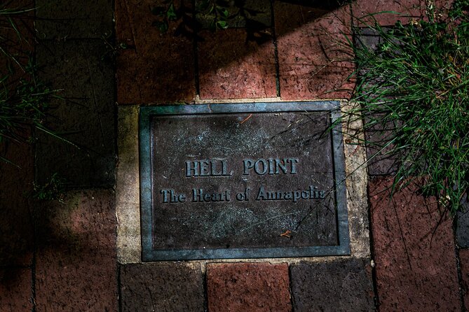 Annapolis Ghost Tours Boos & Booze Haunted Pub Crawl - Rams Head Tavern and its petty spirits