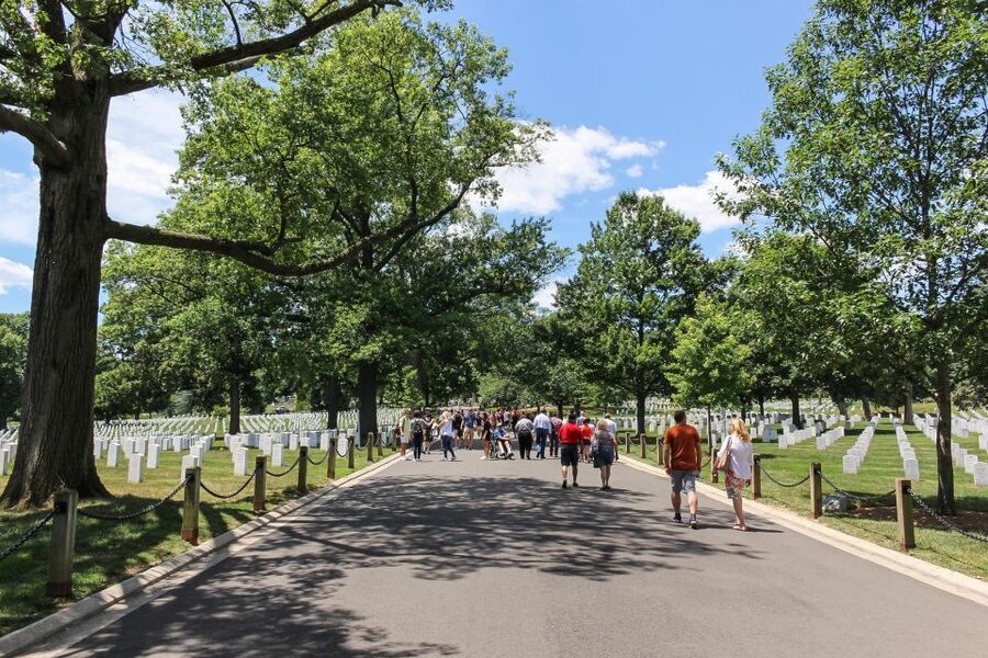 Arlington Cementary & Guard Ceremony with Iowa Jima Memorial - Key points to know before booking