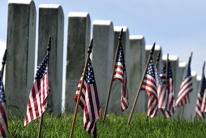 Arlington Cemetery and DC Highlights Tour - The Vietnam Veterans Memorial, where the pace should slow