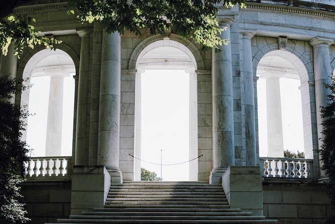 Arlington Cemetery & Changing of the Guard Exclusive Guided Tour - Why Arlington Cemetery deserves a guided walk