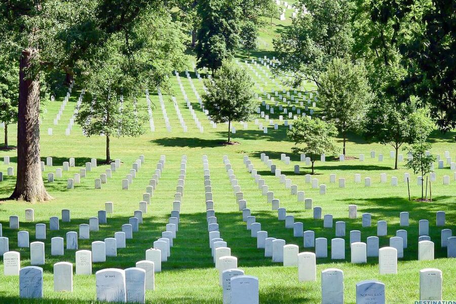Arlington Cemetery & Changing of the Guard Semi-private 12pp - The Tomb of the Unknowns and the guard ceremony