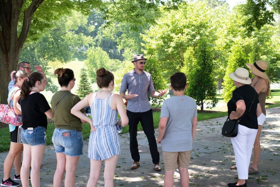 Arlington Cemetery: Changing of the Guard & Small-Group Tour - Arlington House and the Civil War sections