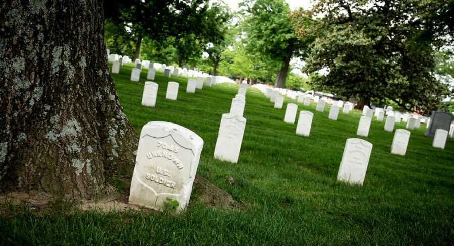 Arlington Cemetery: Changing of the Guard & Small-Group Tour - Starting at the Welcome Center