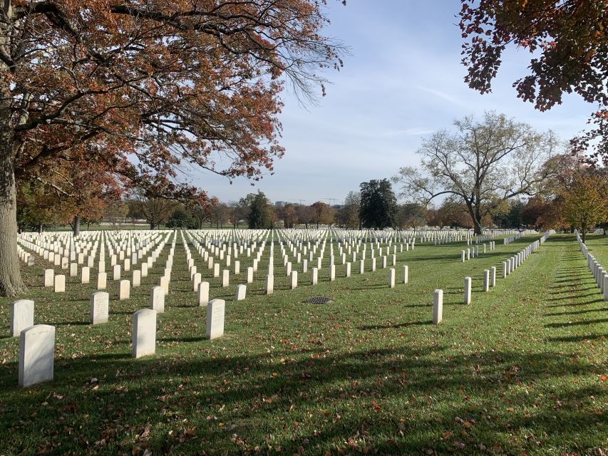Arlington National Cemetery: Guided Walking Tour - The Tomb of the Unknown Soldier and the Changing of the Guard