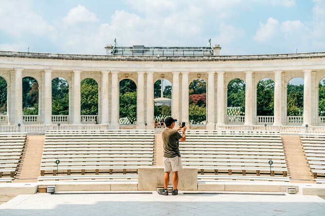 Arlington National Cemetery Walking Tour & Changing of the Guards - Guide quality and the small-group advantage