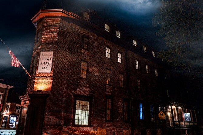 Ashes and Apparitions of Annapolis Ghost Tour - The guides make or break the hour