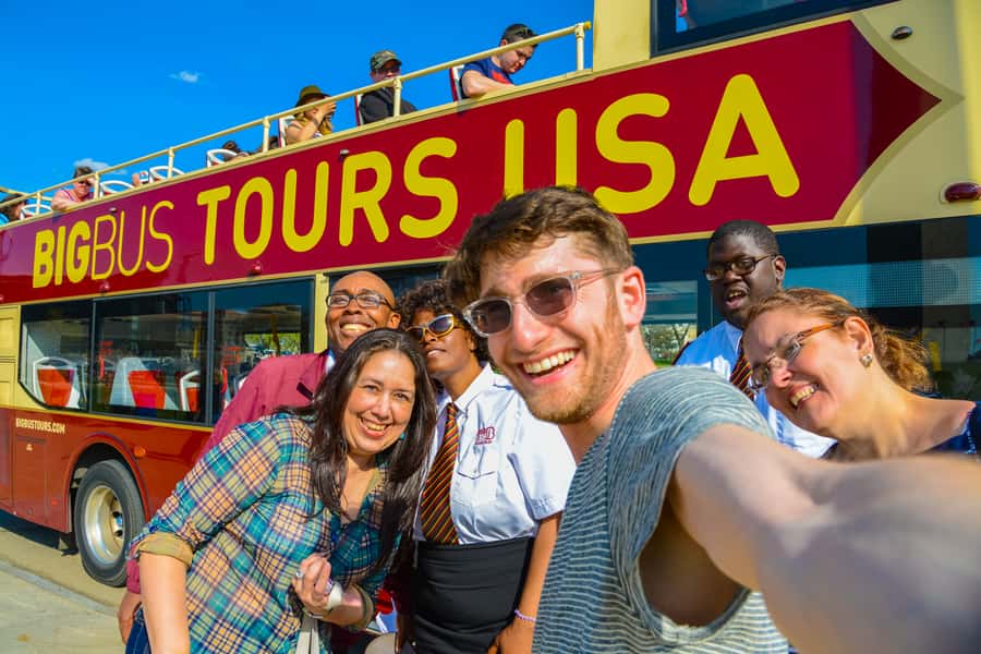 Best of DC: Hop-on Hop-off Bus Tour & Night Tour (Save 40%) - White House, Capitol, and the broad DC overview