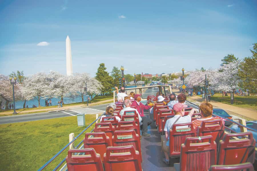 Best of DC: Hop-on Hop-off Bus Tour & Night Tour (Save 40%) - Arlington National Cemetery at your own pace