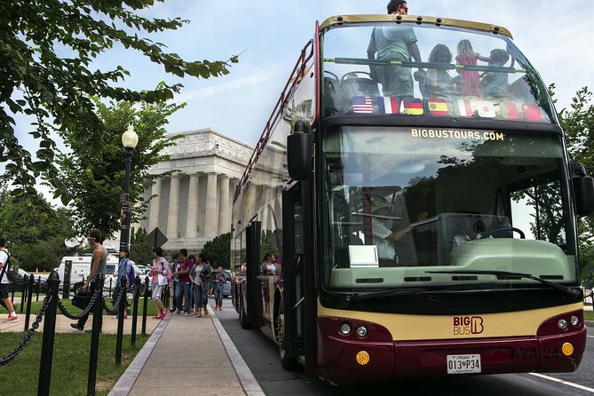 Best of DC: Hop-on Hop-off, Night Tour, and Arlington Audio Guide - The bike-rental bonus