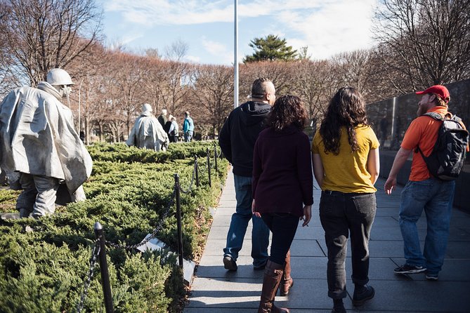 Celebrate 250th: Washington Monument Ticket & National Mall Tour - The White House from the south lawn