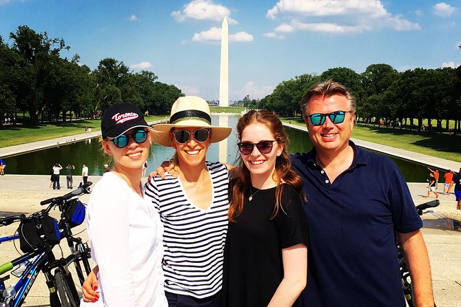 Customized Private Bike Tour of DC - Lincoln Memorial: a powerful pause in the ride