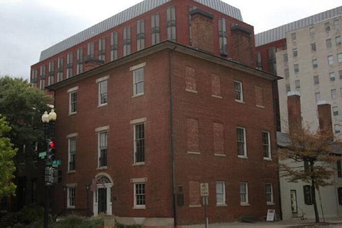 Dark Nights in D.C. - Walking Tour - Why dark history works so well in Washington
