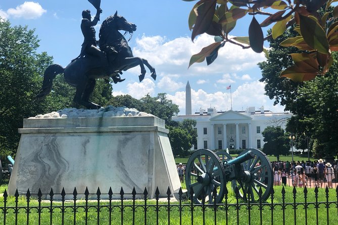 DC Daylight Tour™ Private Luxury Tour of Washington DC - The U.S. Capitol and the limits of a 15-minute stop