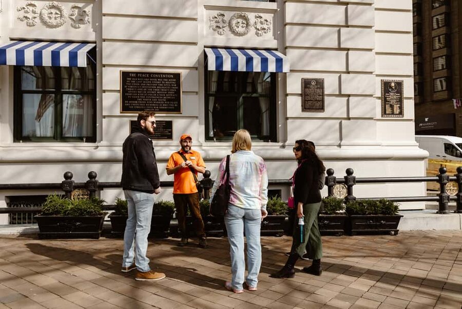 DC: Lincoln's Assassination 2 Hour Nighttime Walking Tour - Seward’s house and the wider assassination plot