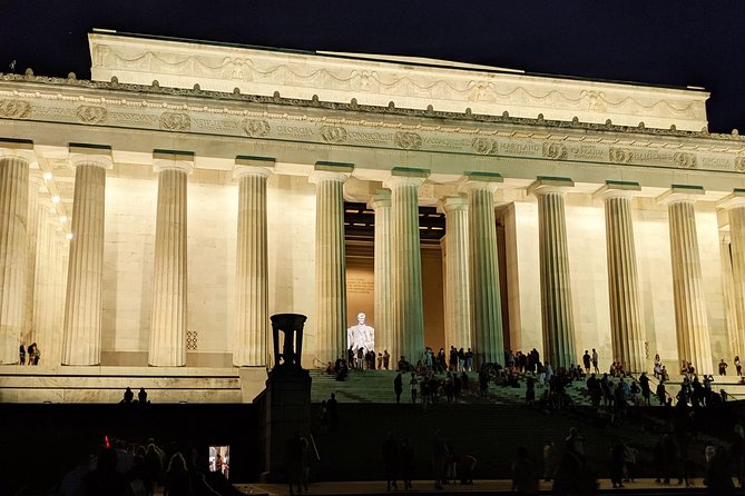 DC Memorials Night Tour: Glass-Roof Convertible Upgrade Option - Why a night tour works so well in Washington DC