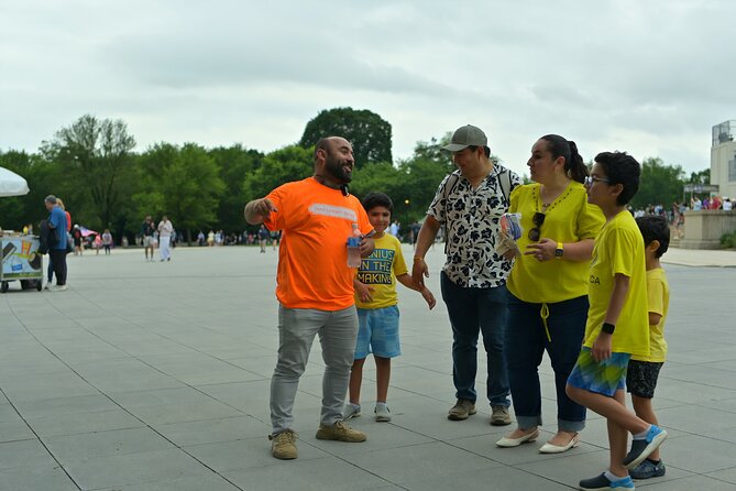DC Monuments Day or Night American History Electric Cart Tour - What the guides add to the ride