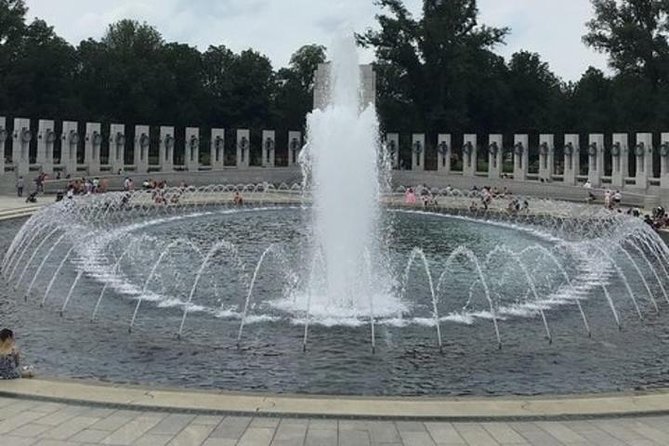 DC Monuments & Memorials Guided Minibus City Tour - Lincoln Memorial and the long view across the Mall