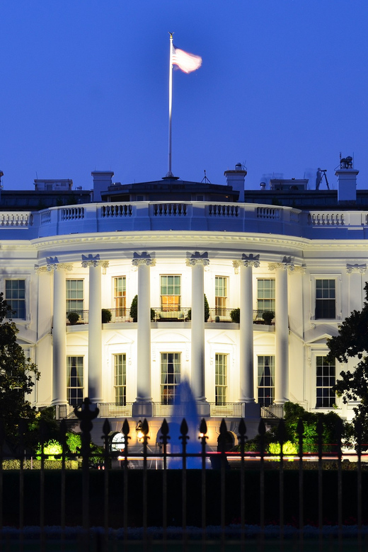 DC: Monuments & Memorials Sunset Tour by Open-top Bus - Key points to know before you board
