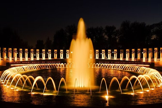 DC Monuments Small Group Guided Night Tour 3 Hours - Vietnam Veterans Memorial: a stop that deserves quiet