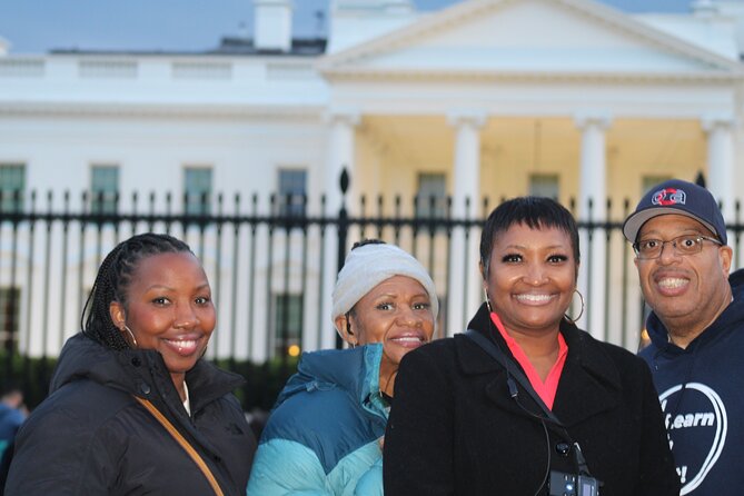 DC Night Tour With Magic LED- Pick Up/Drop, Snacks, LED Bracelets - Vietnam Veterans Memorial and the Marine Corps monument