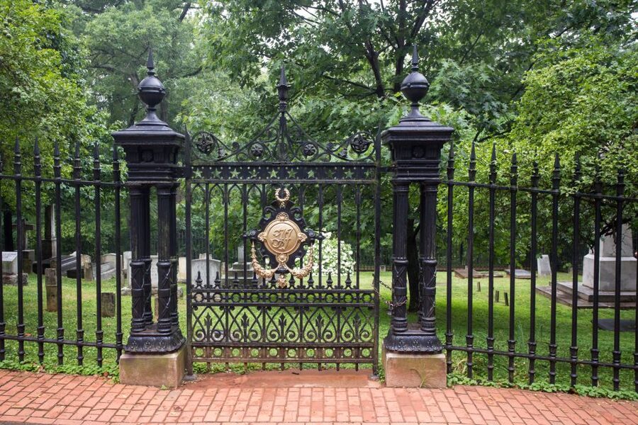 DC: Private Day Trip to Thomas Jefferson’s Monticello Estate - Is $1,078 a good value for up to five?