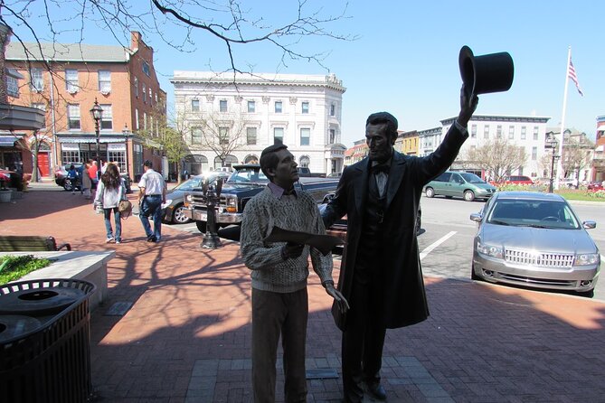 DC: Small Group Max 12 Gettysburg National Military Park Day Tour - The driver and local guide make the difference