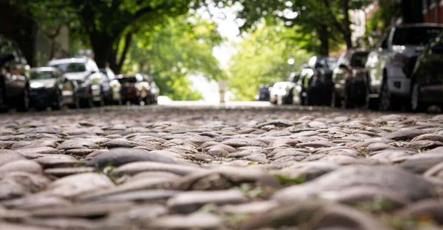 Discover Alexandria: Historic Homes, Churches, and Taverns! - Why Washington gives this walk its shape