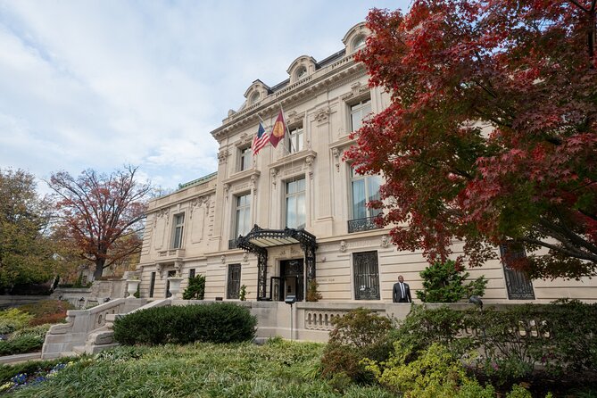 Embassy Row & Dupont Circle: Gilded Age History Small-Group Tour - The Three Graces and Dupont Circle