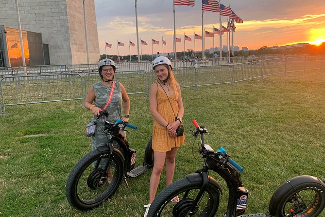 Epic Evening e-Scooter Tour - Starting at the Capitol and White House