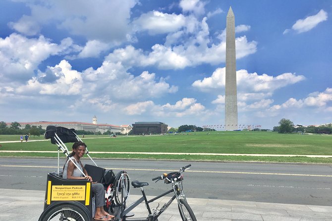 Essential Monuments & Memorials Tour - Jefferson Memorial and the ride past the Capitol