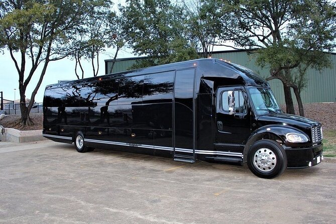 Executive Bus Private Day & Night Custom Tours of Washington DC - The White House stop is brief but essential