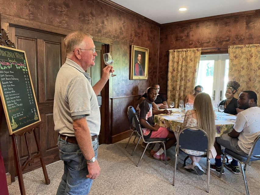 From DC: Premium Virginia Wine Country Tour with Tastings - Narmada Winery and the second point of view