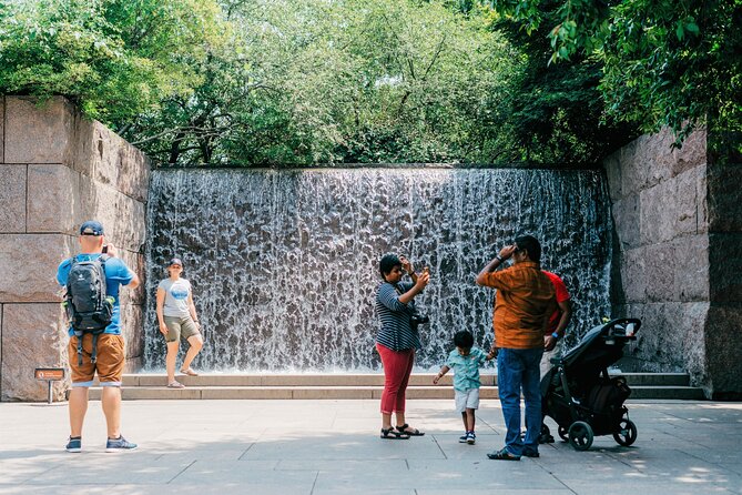 Full Day DC: City Bus Tour, Seasonal Boat Cruise, Entry Tickets - Vietnam, Korean, and World War II memorials