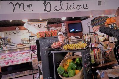 Georgetown Foodie Culinary Tour & Neighborhood Walk