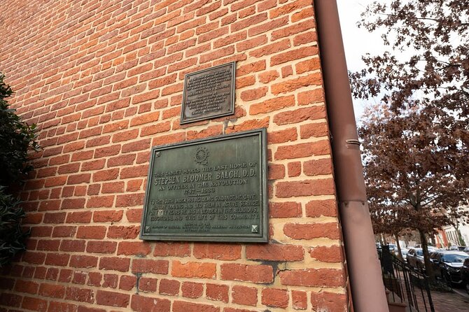Georgetown Walking Tour: Spies, Presidents, and Exorcist Steps - Mary Pinchot Meyer’s house and Washington scandal