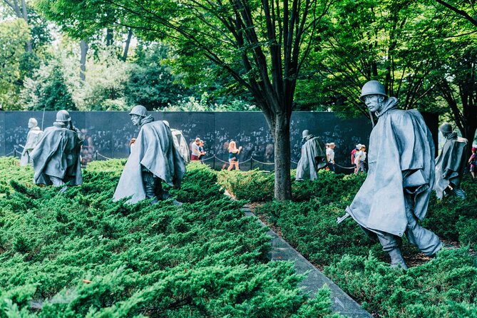 Grand Sightseeing Tour of Washington DC - Lincoln Memorial and the setting of the Mall