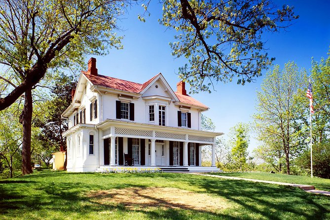 Guided African American History Tour with Reserved Museum Entry - The Lincoln Memorial and the limits of simple stories