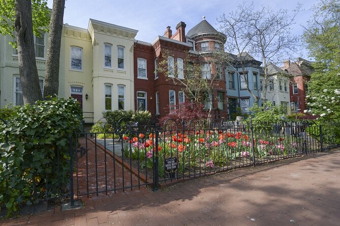 Guided Capitol Hill with US Capitol and Library of Congress Entry - What the guides add