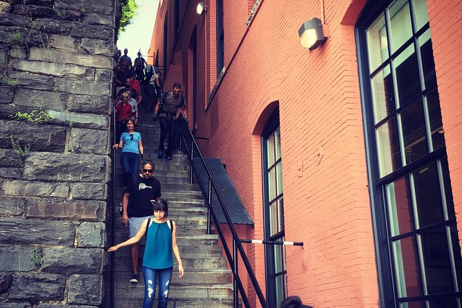 Historic Georgetown Architectural Walking Tour - Starting beside Baked & Wired at 10am