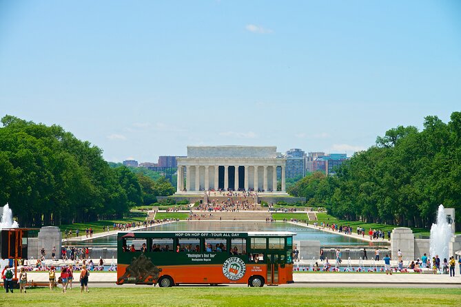 Hop-On Hop-Off 21 Stop Trolley Tour + Arlington Cemetery Tour - Stops 11 through 15: The memorial core and downtown museums
