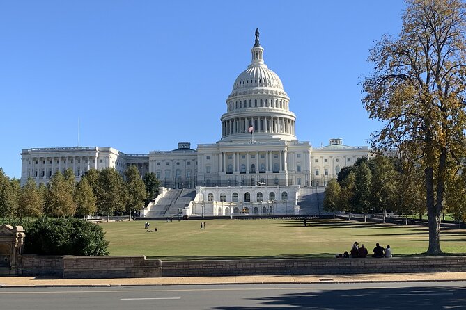 House of Cards: Political Puzzle Quest in Washington DC - Art and national memory at the East Building and Archives